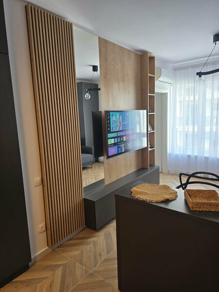 Popesti-Leordeni, Biruintei - metrou IMGB, studio